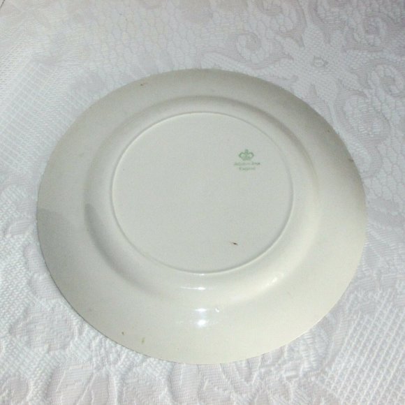 2 Vintage Johnson Bros. Dinner Plates Tiny Pink Rose Garland Swag - Picture 7 of 9